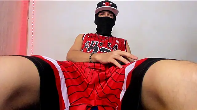 Samuel_Suarez Adlı Modelin Canlı XXX Sohbeti