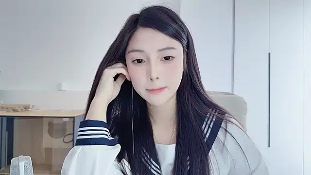 HaagenDazs_: онлайн-секс-чат