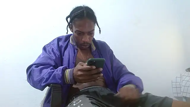 Larry-n-clouds élő XXX-chatje