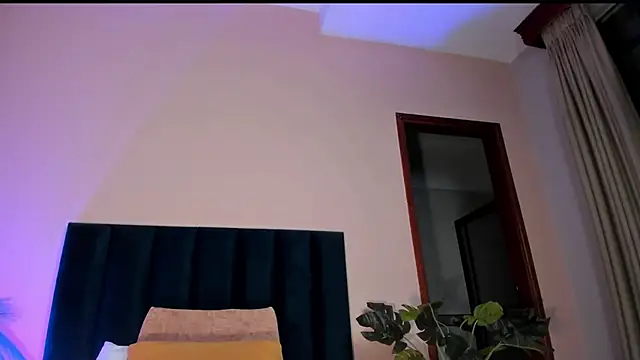 Živý XXX chat NoraDasilva