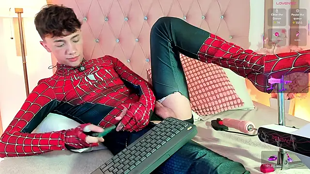 Tomy_Rox élő XXX-chatje