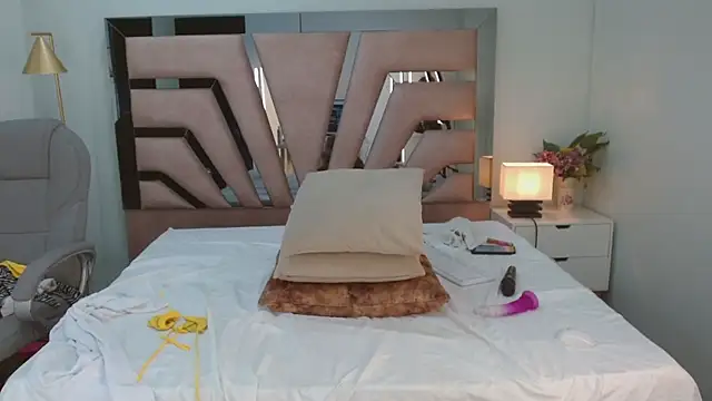 Chat XXX en directo de genesis_moretz