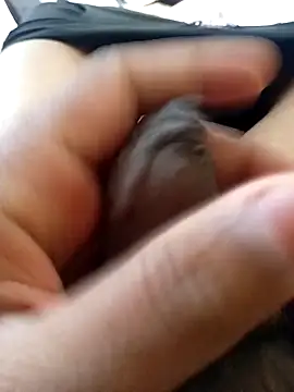 Horny-boyyy élő XXX-chatje