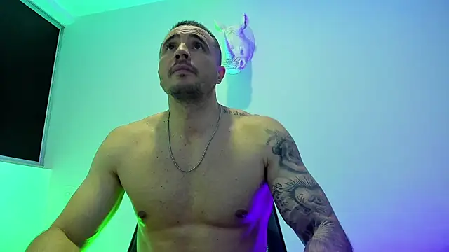 Dagoti: вебкам-шоу