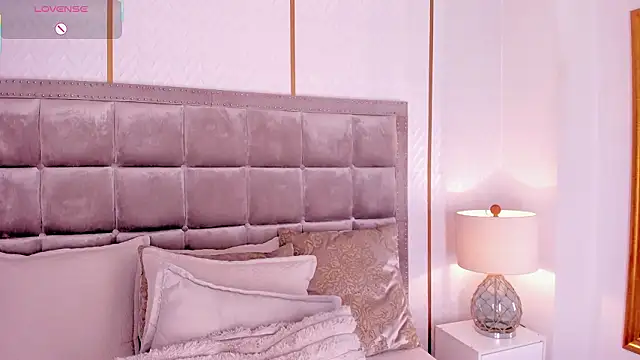 DakotaWangi Chat XXX in diretta