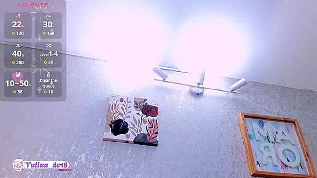 Chat +18 de Luxury_Woman ao vivo