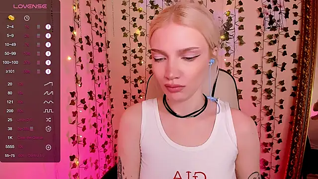 AnyaTaylor_ – Naživo XXX chat