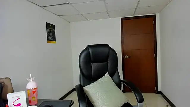 Aisha_hotts777 Live XXX Chat