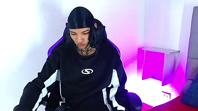 Chat XXX ao vivo de Rick_Wade