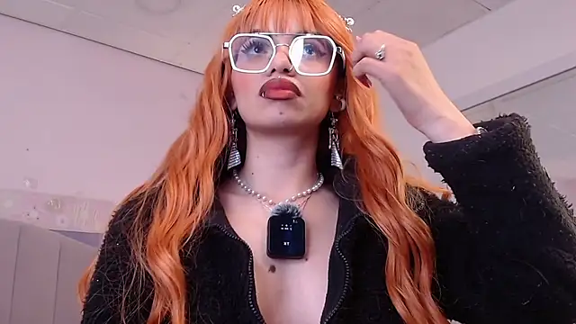 Emerald_gh Live XXX-Chat