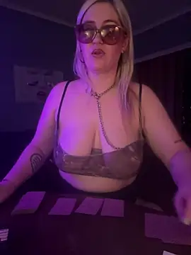 XXX chat uživo modela Granlady7