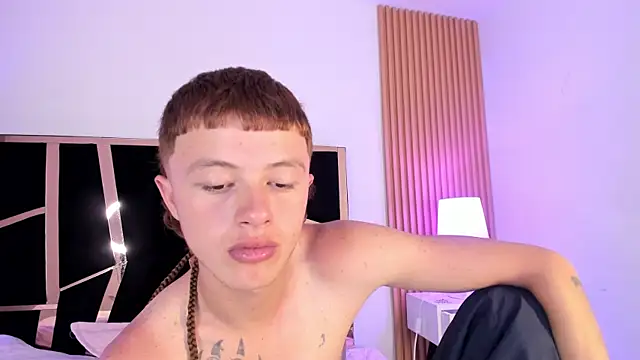 Genesis_And_Jack_ Live XXX-Chat