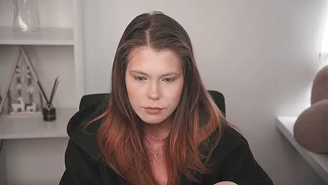 XXX chat uživo modela MarnieWootan