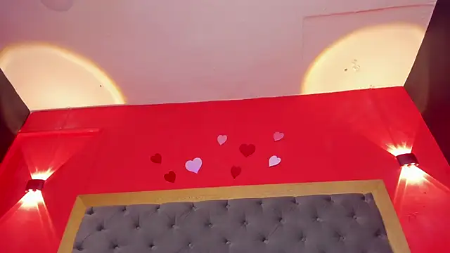 YayaHilton 라이브 XXX 채팅