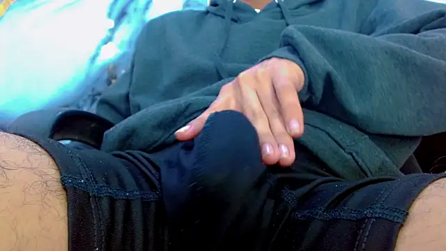 Chat XXX en directo de DaviidBuckx_