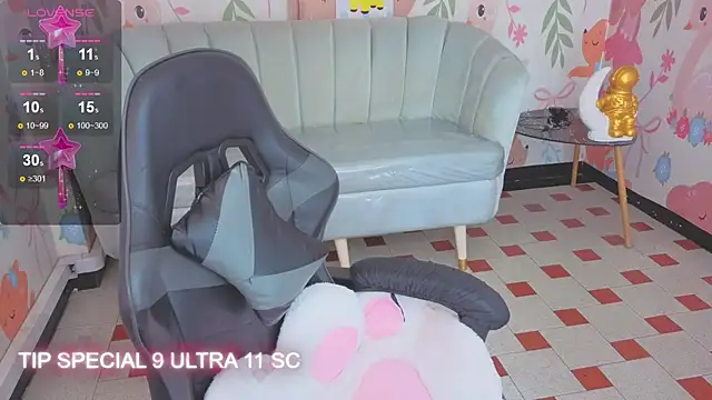 Paris09_v_ – Naživo XXX chat