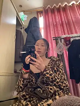 yixianshen188 Show Webcam