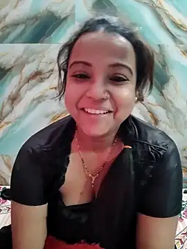 hornypiu697 Adlı Modelin Canlı XXX Sohbeti