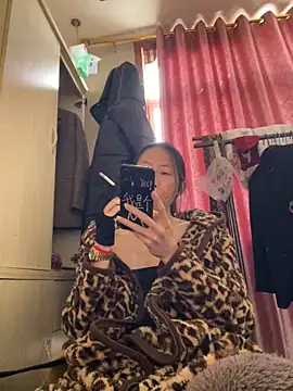 yixianshen188 Show Webcam