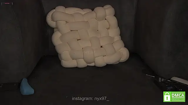 nyx_97's Live XXX Chat