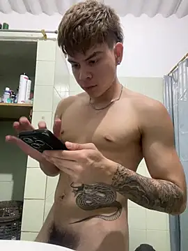 عرض كام Handsome_boys69