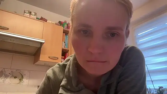 s-te-fan-iのライブXXXチャット