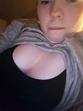 Pokazy przed kamerką – ShySweetheart