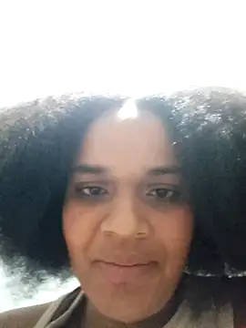 sexygirlatin Show in webcam