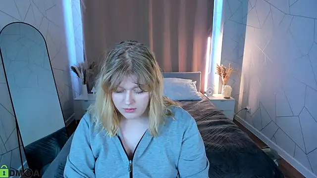 luna_c0ra Webcamshow