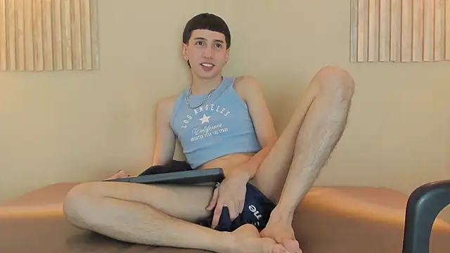 lian_cameronのライブXXXチャット