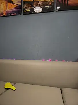 Chatroom XXX en direct de -Sexy_Barbie-