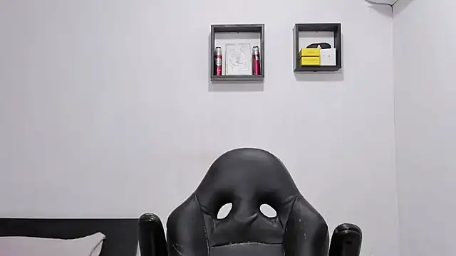 noah_belami: απευθείας συνομιλία ΧΧΧ