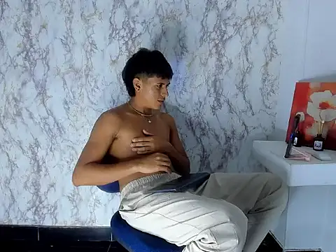 Valentino_Lane: απευθείας συνομιλία ΧΧΧ