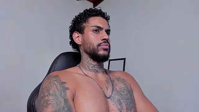 LuigiVitale_1: απευθείας συνομιλία ΧΧΧ