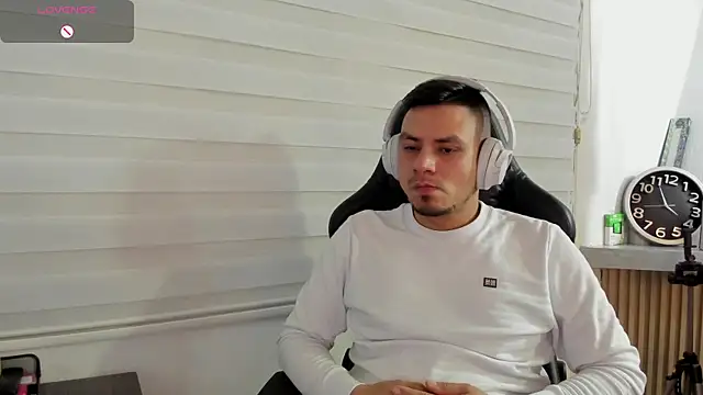 Rick_Adams: απευθείας συνομιλία ΧΧΧ