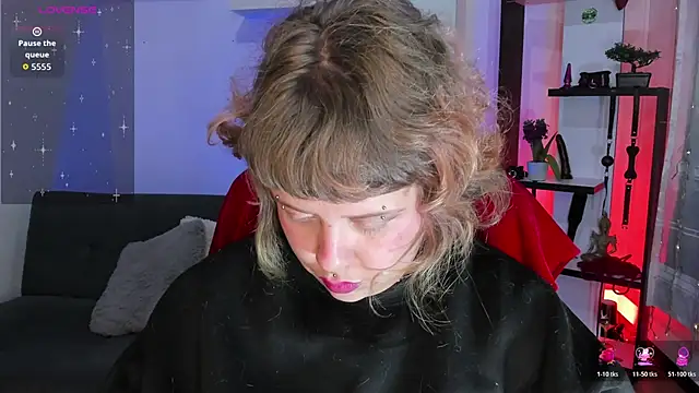 Chat +18 de Sabrina_scarlett ao vivo