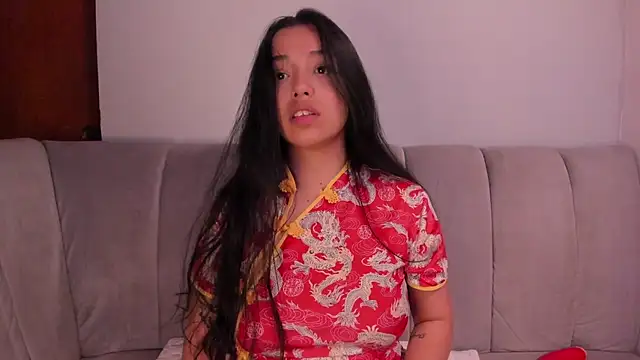 CAYLINCOLLINSのライブXXXチャット