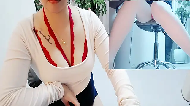 Show modela Eileen-L na web-kameri