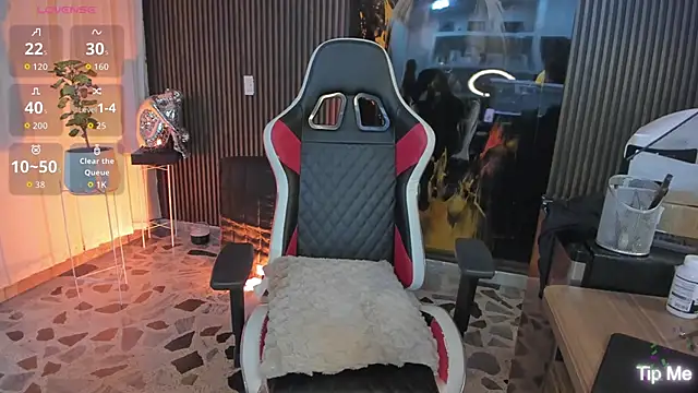 LunaBaker-1のライブXXXチャット