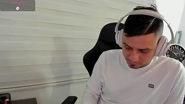 Živý XXX chat Rick_Adams