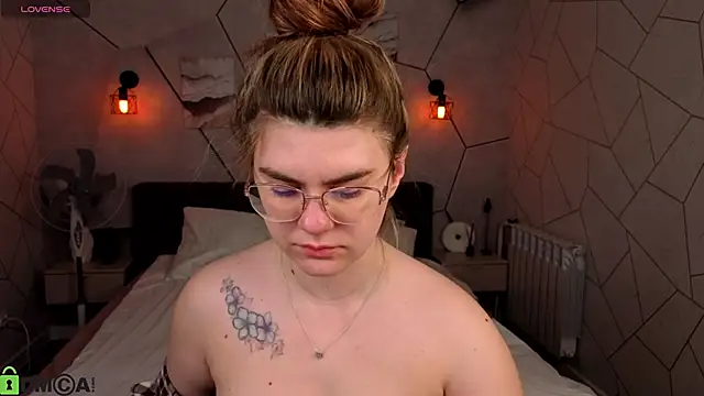 Chat XXX en directo de zoe_j0y