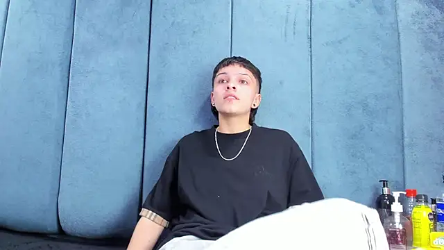 Megan_Thompson_ Live XXX-chat