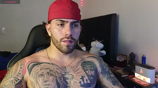 Ades_Lowe: απευθείας συνομιλία ΧΧΧ