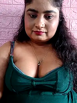 hornyriyanka – Kamerová šou