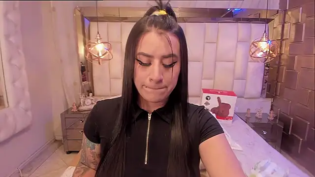 Nara_belen Adlı Modelin Canlı XXX Sohbeti