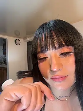 emily_acornのライブXXXチャット