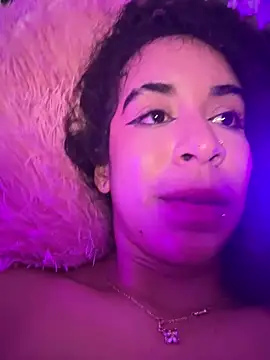 دردشة Woo_isDaphne الجنسية المباشرة