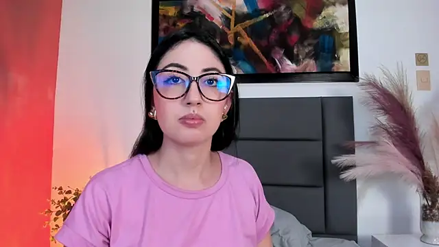 แชท XXX สดของ Emilywatsonn