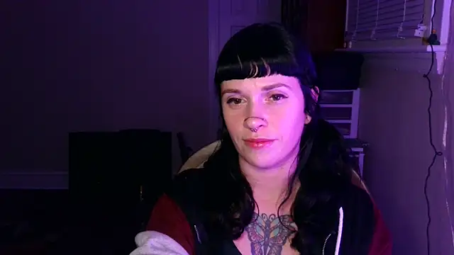 แชท XXX สดของ Marcelinegoddess