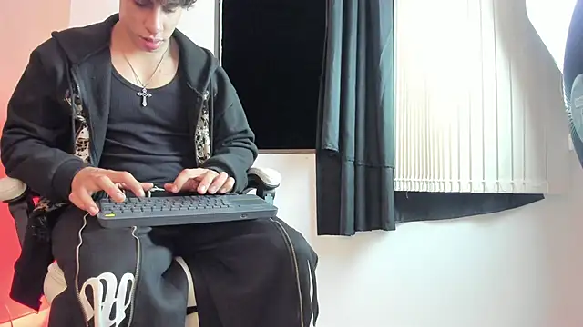 Czat XXX na żywo – chris_evans27